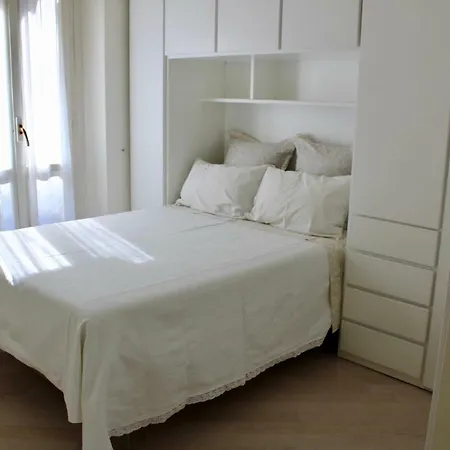 Downtown Apartment *