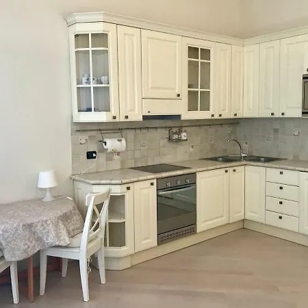 Downtown Apartment *